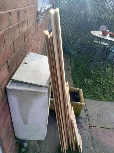 Photo of free Skirting Board Off-Cuts (SE22) #3