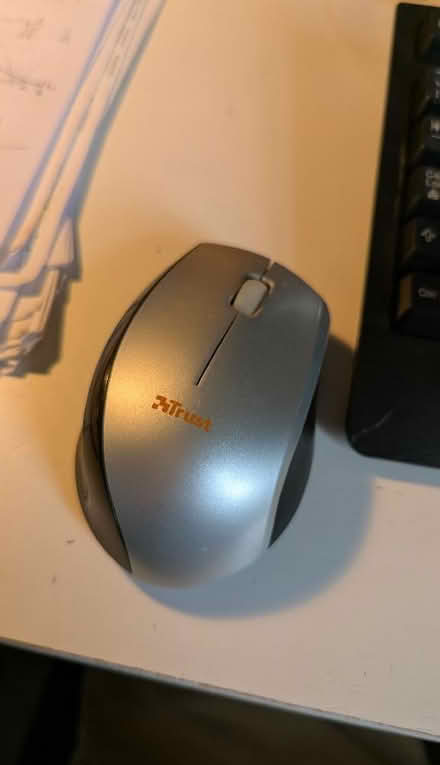 Photo of free Wireless mouse (Bernards Heath AL1) #2