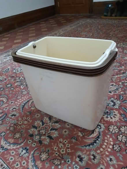 Photo of free Cool box (Stroud central) #1