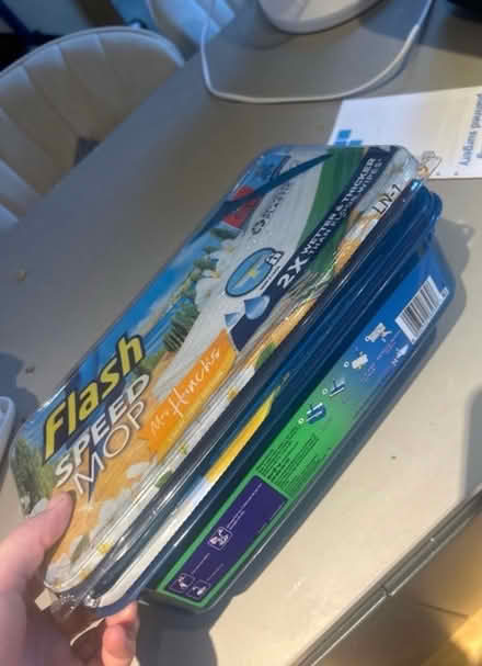 Photo of free Flash mop wipes (Mortlake SW13) #1