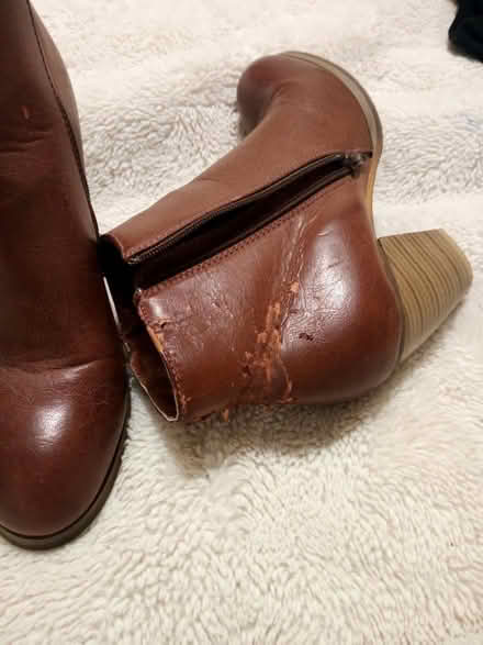 Photo of free Brand new unworn size 6 (PR2 Preston) #3