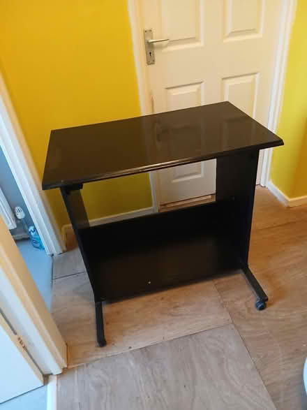 Photo of free Black computer desk (SE22) #1