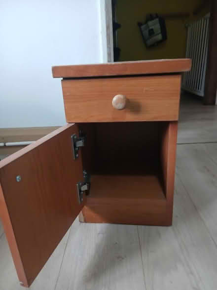 Photo of free Small bedside cupboard (SE22) #3
