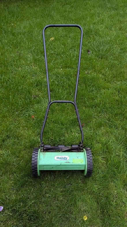 Photo of free Lawnmower (Old Trafford M16) #3