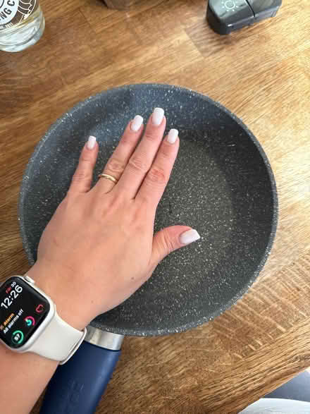 Photo of free Small pan - barely used (Newbury Park IG2) #4