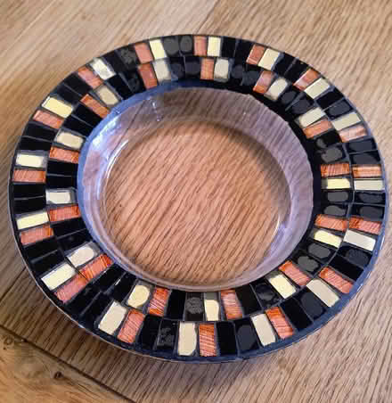 Photo of free Glass dish (Allington ME16) #4