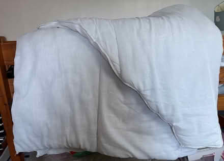Photo of free Caravan quilt (Badcox area Frome BA11) #2