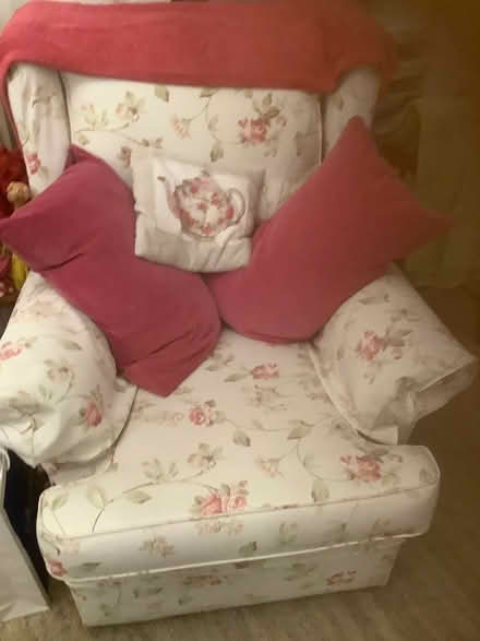 Photo of free Recliner chair (Chesterfield S40 4DG) #1