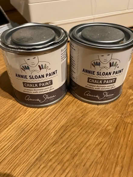 Photo of free Annie Sloan chalk paint (Emerson’s Green BS16) #3