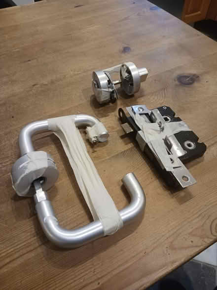 Photo of free Door lock & handles (Harringay, N4) #1