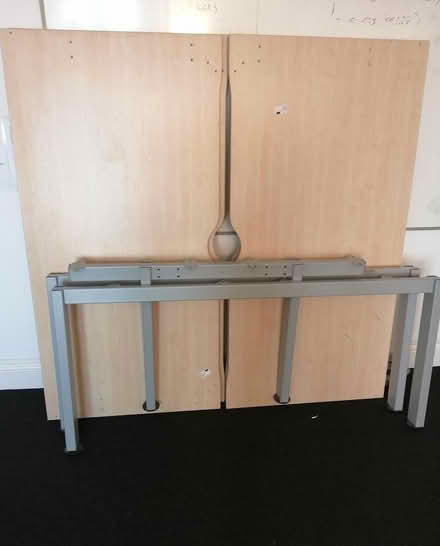 Photo of free Bank of 4 desks ready to collect (SE19) #1
