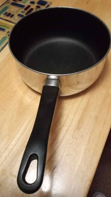 Photo of free Saucepan 8" diameter (Castle MK40) #1
