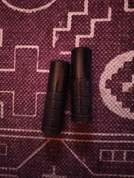 Photo of free BMX stunt pegs (Oxgangs EH13) #1