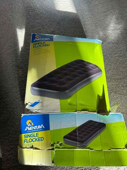 Photo of free Blow up single mattress (Banstead SM7) #3
