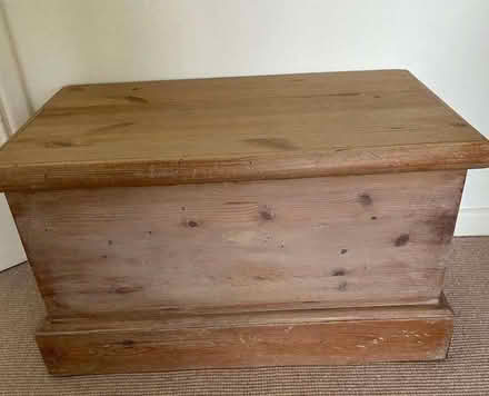 Photo of free Small pine chest (Henley-on-Thames RG9) #1