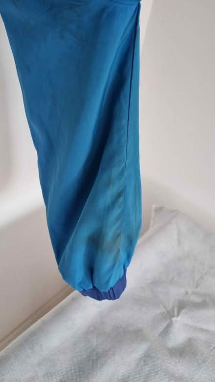 Photo of free Puddle suit 3-4 years (Locksheath SO31) #3