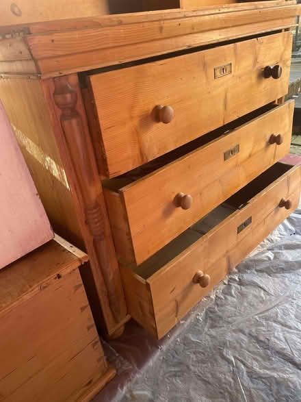 Photo of free Chest of drawers (Botley OX2) #2