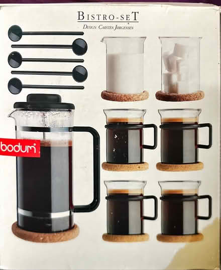 Photo of free 12-piece Bistro set (Bellevue crossroads) #1