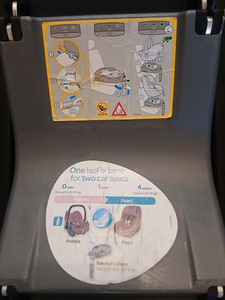 Photo of free Isofix Base Maxi-Cosi Family Fix (Tyseley B11) #4