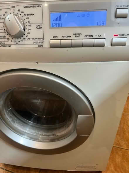 Photo of free AEG Washer Dryer (Sevenoaks) #2