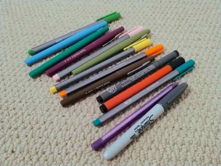 Photo of free Coloured pens x 13 (Top Amersham HP6) #1