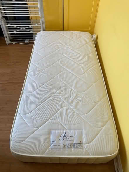 Photo of free Single mattress (Lancing BN15) #1