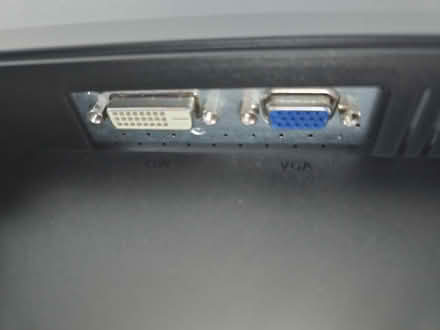 Photo of free HP 20in widescreen LCD monitor (Chislehurst BR7) #4