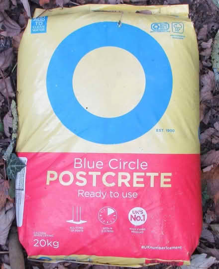 Photo of free Blue Circle Postcrete - 20kg (Chilton OX11) #1