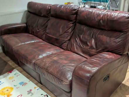 Photo of free Recliner sofa (Harrow HA1) #1