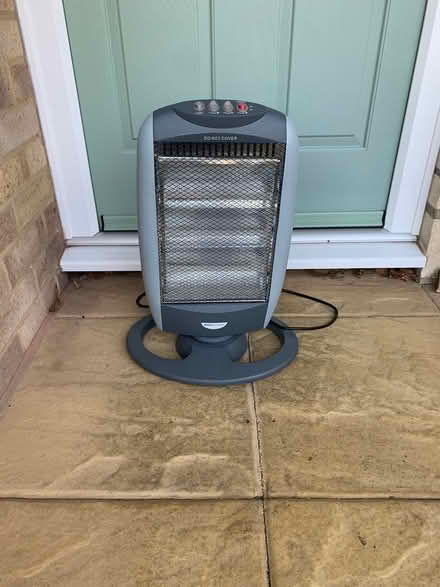 Photo of free Electric heater (Emsworth PO10) #1