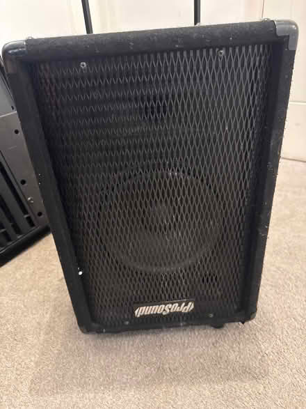 Photo of free Speaker (Harpenden AL5) #1