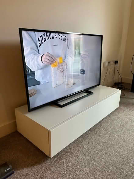 Photo of free TV stand (KT22 7UN) #1