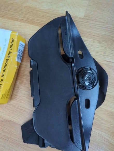 Photo of free Targus in car tablet holder (Egham TW20) #1