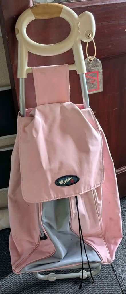 Photo of free Shopping trolley (The Highlands TN39) #1