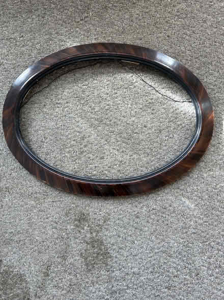 Photo of free Oval Frame (East Waterloo) #1