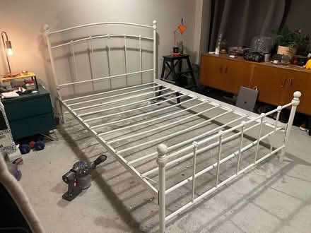 Photo of free Double bed (TW12 (Hampton)) #1