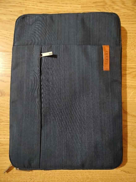 Photo of free Laptop case (Benslow SG5) #1