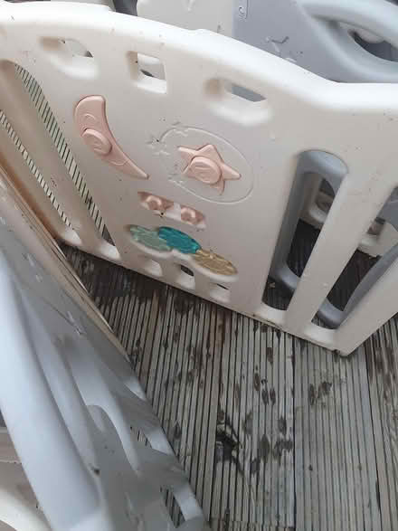 Photo of free Baby Fence / Divider (Maidenhead, SL6 4) #3