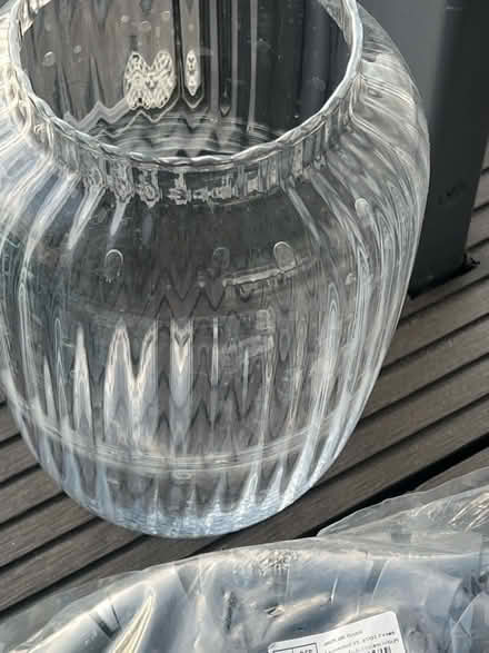 Photo of free Vases (Queenstown Road SW8) #1