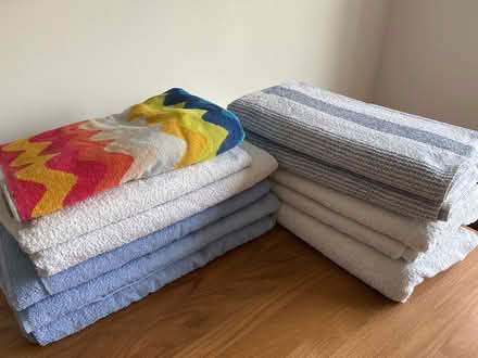 Photo of free Towels - bath sheet size (Kettering NN15) #1