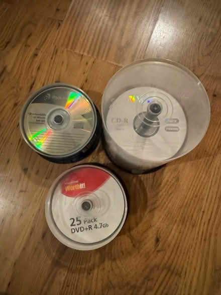 Photo of free Recordable CD-R and DVD-R (Hulme M15) #1