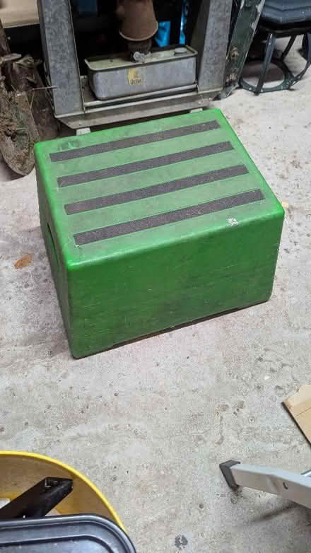 Photo of free Plastic step (Malvern Link WR14) #1