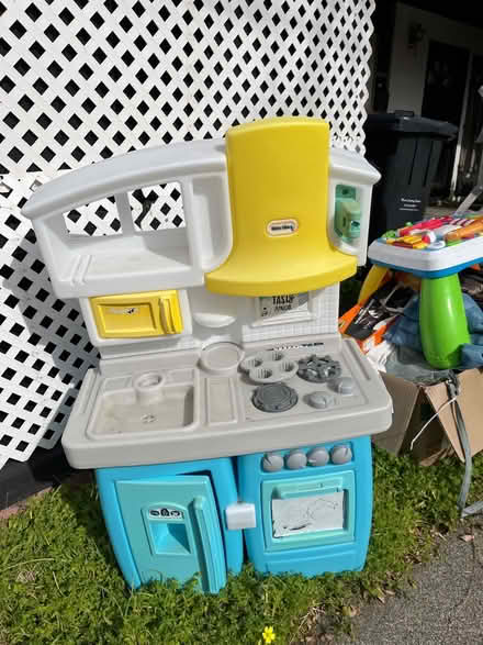 Photo of free Toddler high chair Toy outdoor (20 Alvina Ave, San Rafael) #2