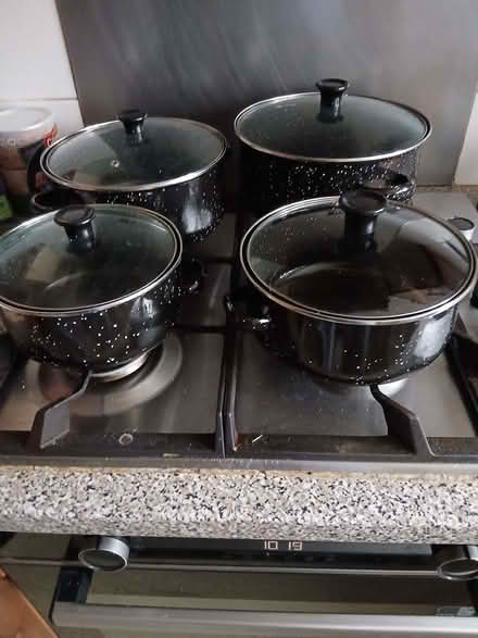 Photo of free Saucepans set (Snaresbrook E11) #1
