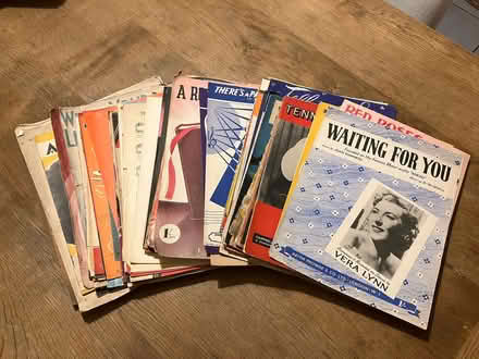 Photo of free 1930s, 40s, 50s sheet music (Malvern WR14) #1