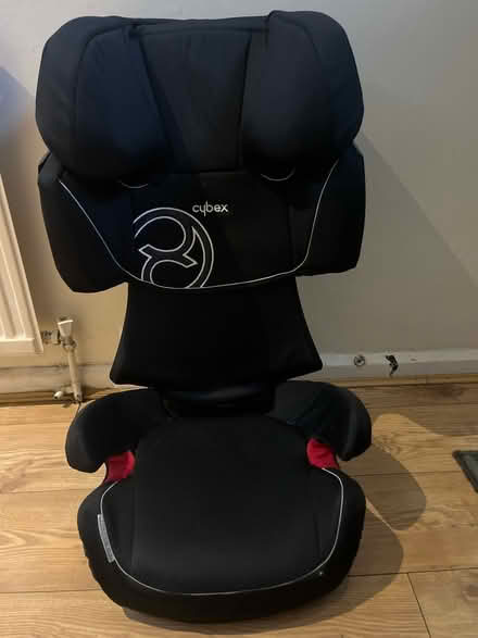 Photo of free Car seat (Brentford) #1