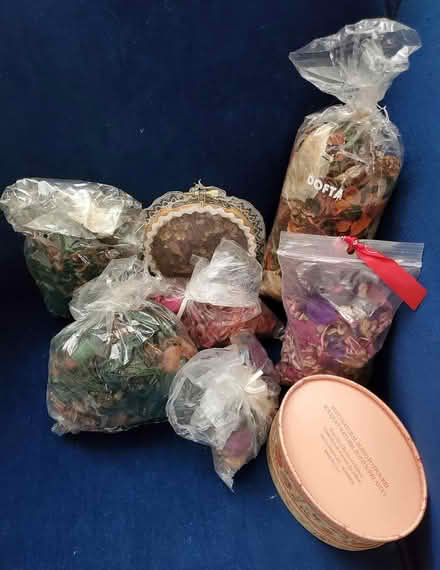 Photo of free Potpourri and air fresheners (Near Experimental Farm) #2