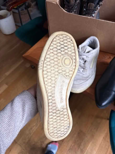 Photo of free Shoes (Win) #2