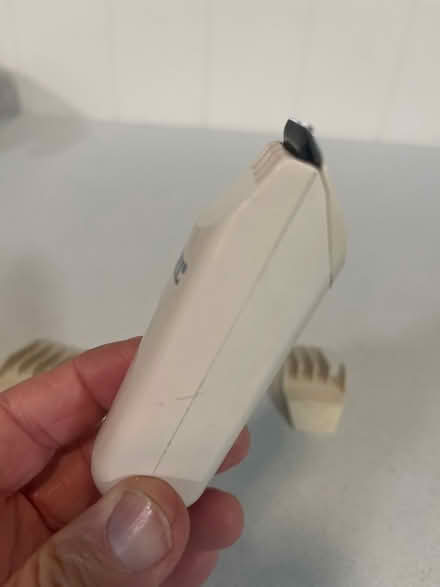Photo of free Hair Trimmer (Grove Rd and Harris) #2