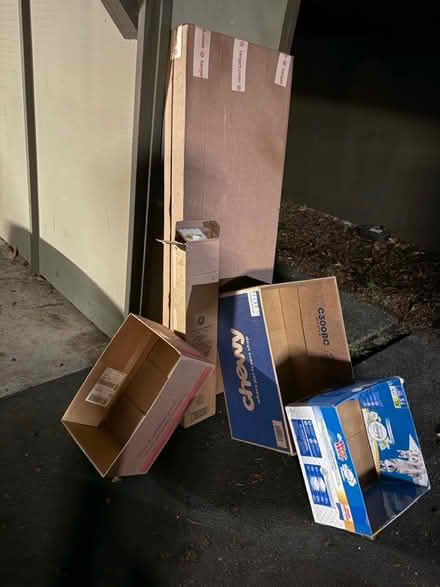 Photo of free Large & medium cardboard boxes (Valencia Avenue, Sunnyvale) #1